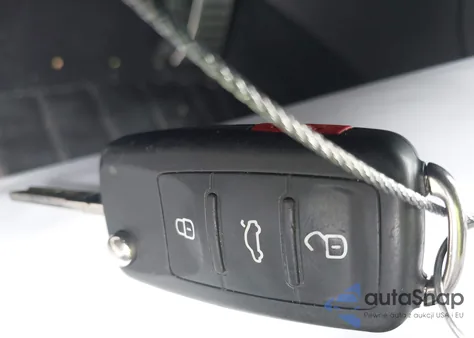 2013 Volkswagen Gti Drivers Edition z USA, uszkodzony, nr VIN WVWGD7AJ3DW130747